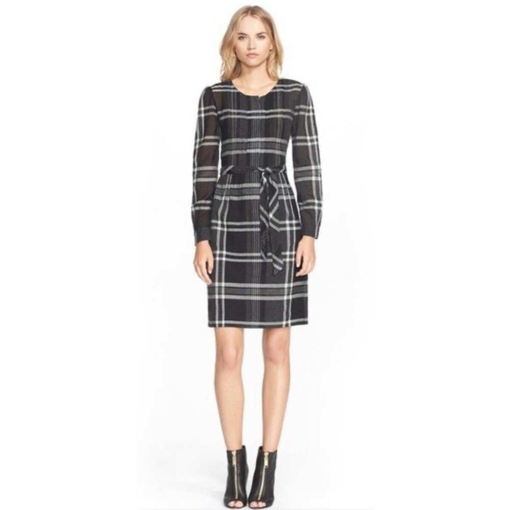 Burberry Brit Black And White Nova Check Dress with feathers and bouclé Womens M - Picture 2 of 12